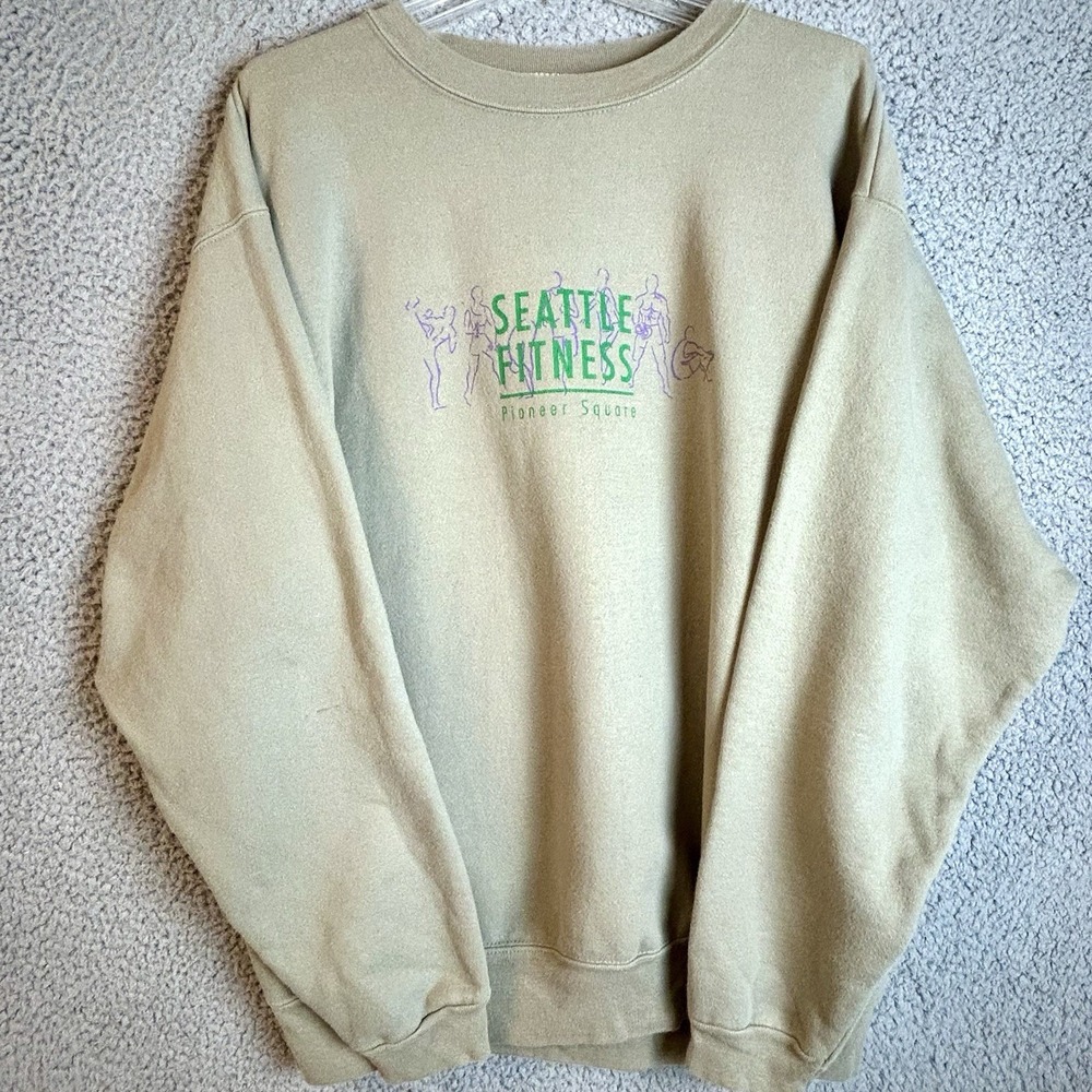 VTG Seattle Fitness Pioneer Square Crewneck Sweatshirt Size XL Baggy Gym Wear